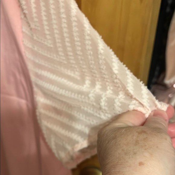 Soft Pink Short Sleeve Oversized Tee ladies - Picture 3 of 7